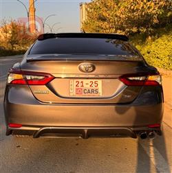 تۆیۆتا کامری